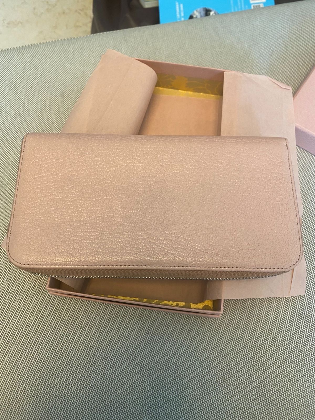 ミュウミュウ ウィメンズ ウォレット クラッチバッグ ピンク リボン デザイン