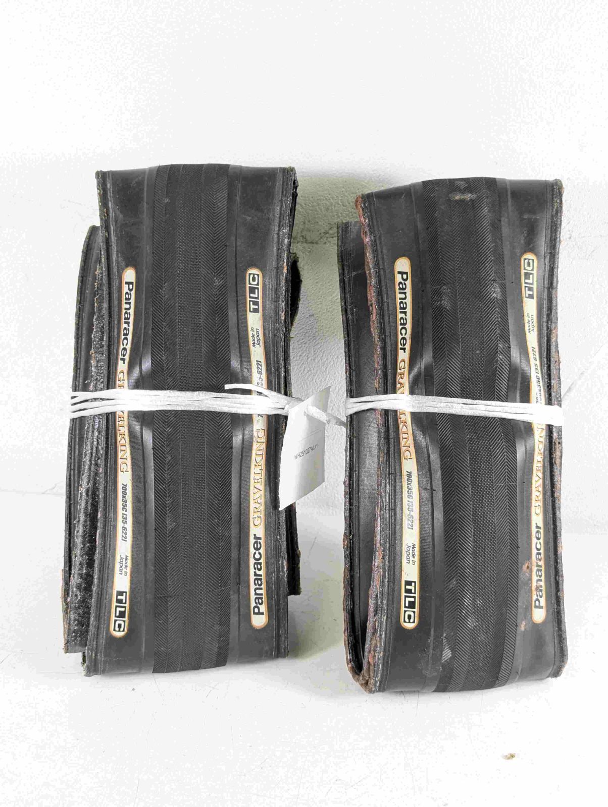 並品】Panaracer GRAVEL KING 35c 700c チューブレスレディ タイヤ