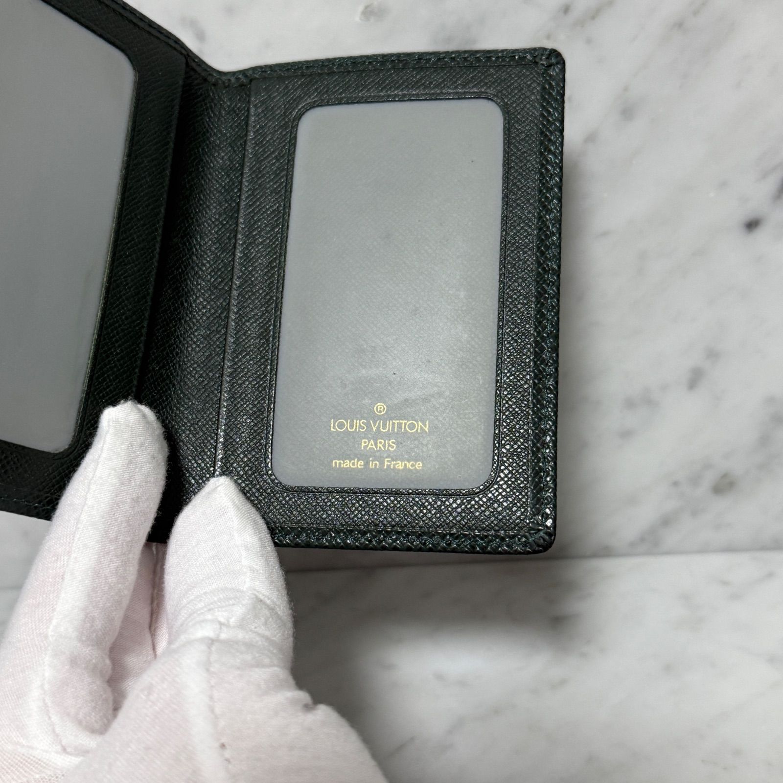  LOUIS VUITTON ルイヴィトン カードケース 二つ折り タイガ グリーン 緑 レザー 本革 カードケース 小物