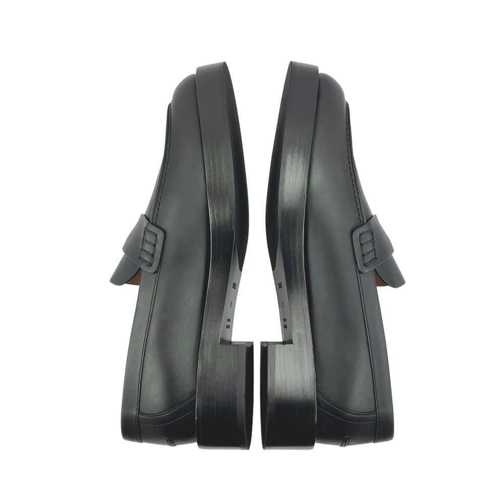 エルメス　モカシン（アワー） 黒/白(美品) エルメス モカシン（アワー） 黒/白(美品) - メルカリ