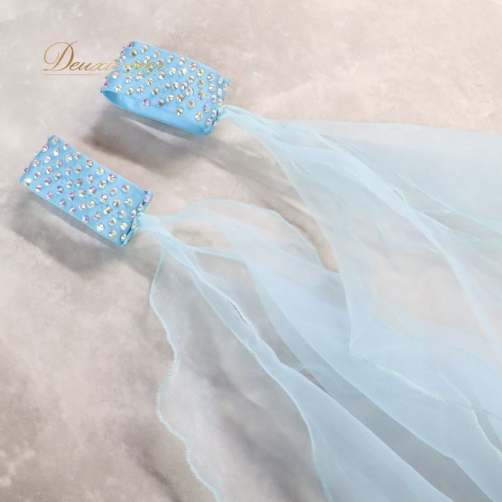 上品 フェミニン