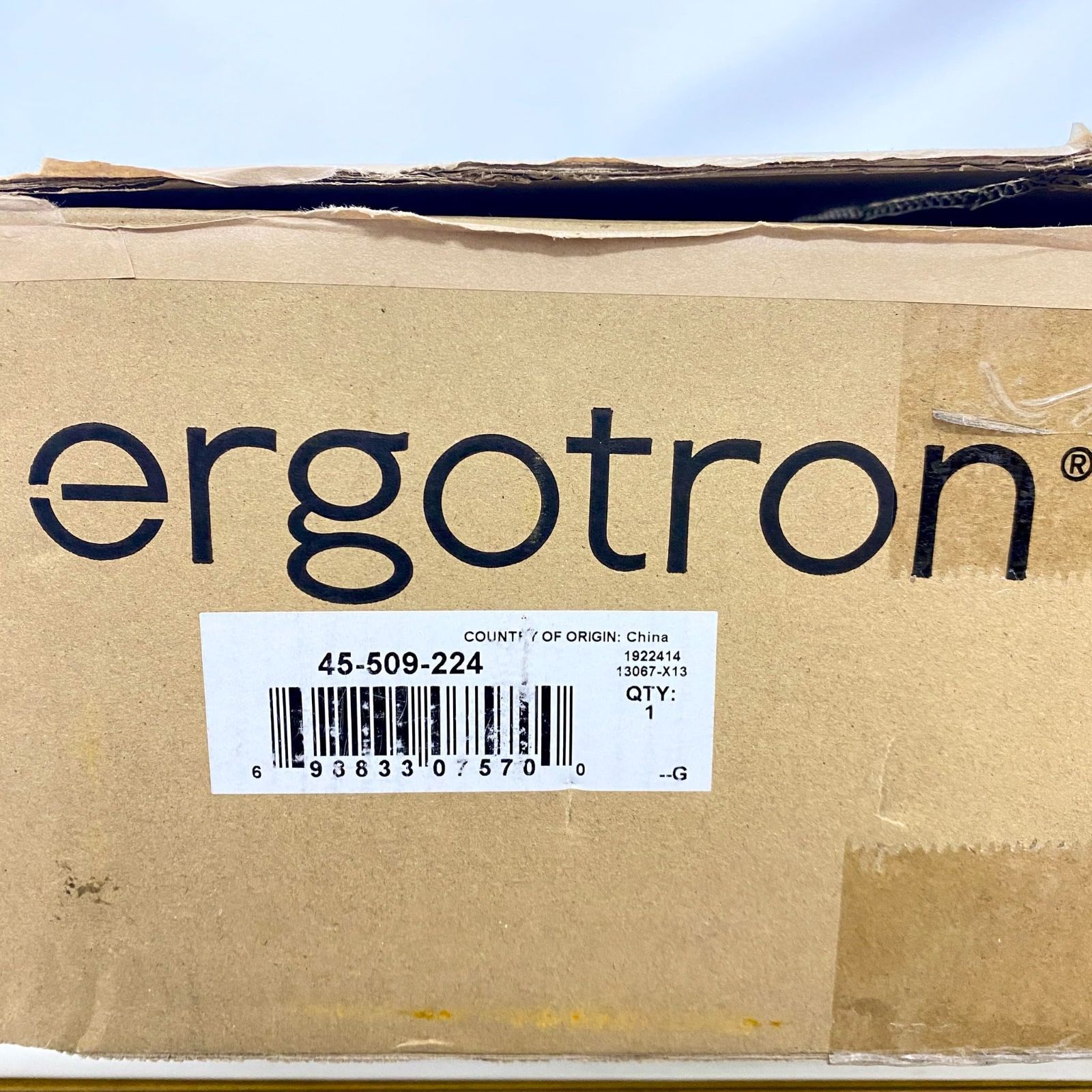 モニターアーム