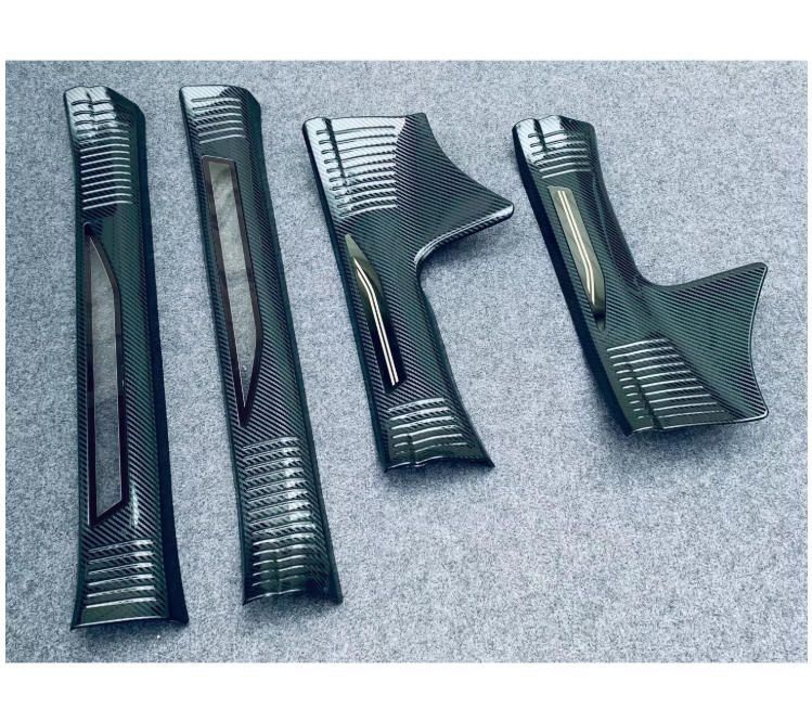 22種類のレクサスNX内外の敷居条保護板自動車 装飾光沢シート改造金具に適用する