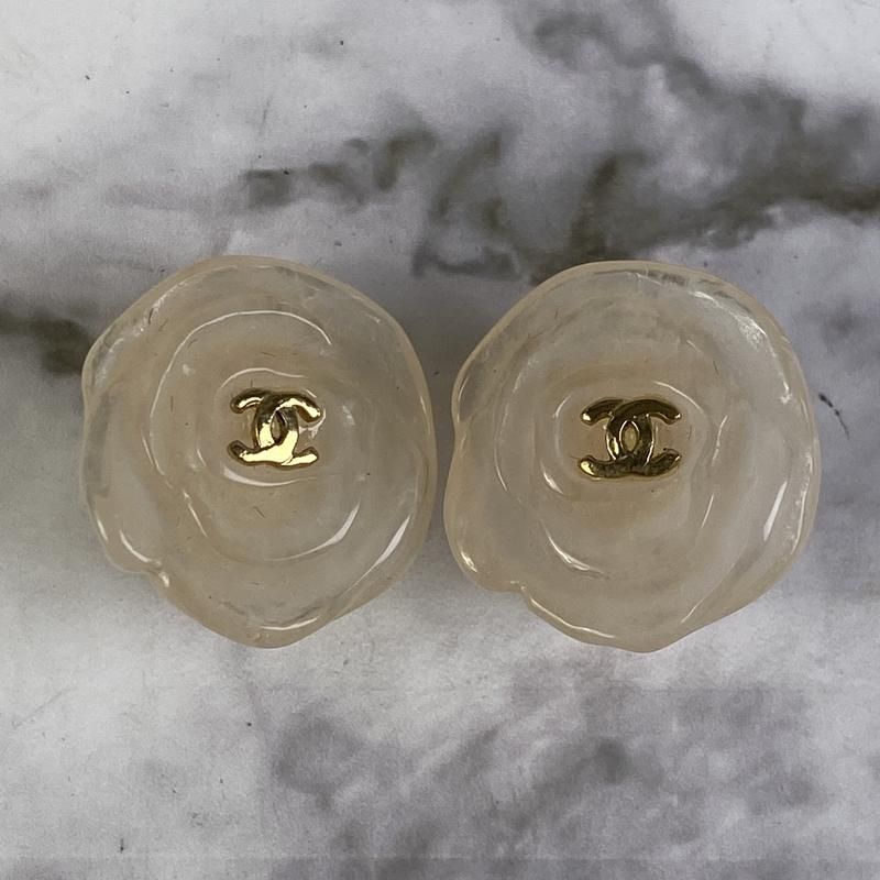 処分 CHANEL シャネル ココマーク カメリアイヤリング ホワイト K-5519