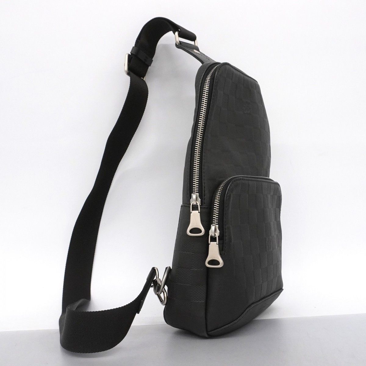 5md4930-h ルイヴィトン ボディバッグ ダミエ アンフィニ アヴェニュースリングバッグ N41720 オニキス メンズ