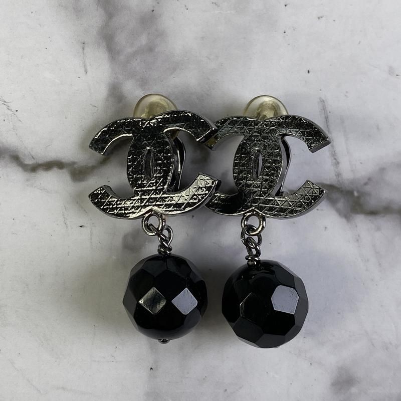 処分 CHANELシャネルココマーク10VBイヤリング シルバー A-5174