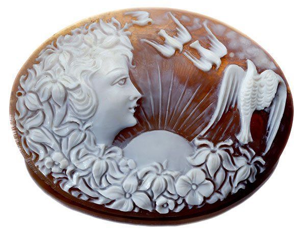 ジュエリー 作家品 裏面サイン刻印有 鳥と朝日と女性像 シェルカメオルース 65.1ｍｍ×48.7ｍｍ a2774v 送料無料
