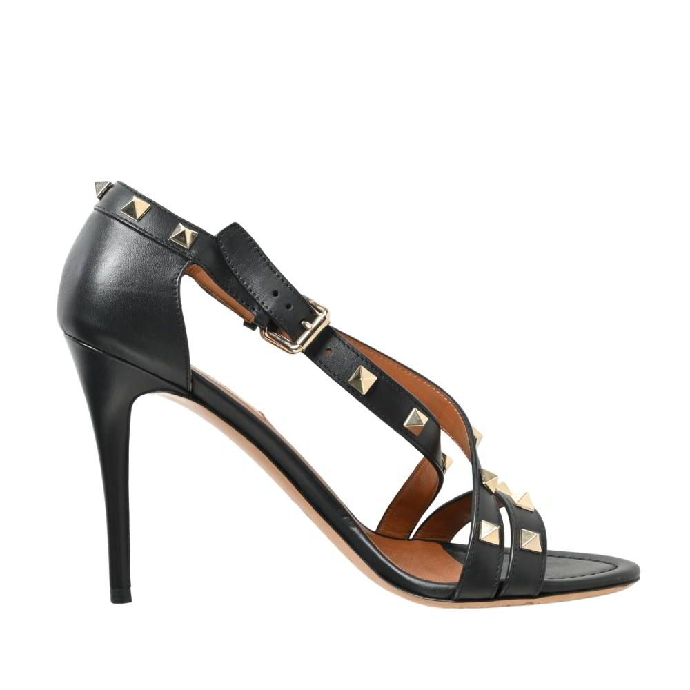 新品未使用　Valentino スタッズ付きハイヒール VALENTINO レザー ロックスタッズ ヒール パンプス - メルカリ