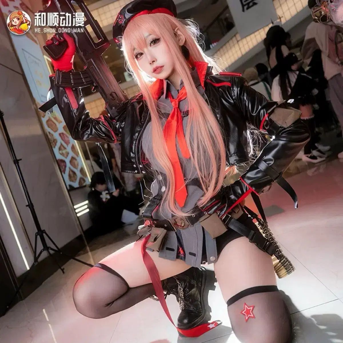 現物 勝利の女神 NIKKE ニケ ラピ コスプレ Sサイズ 武器 靴 235含む フルセット