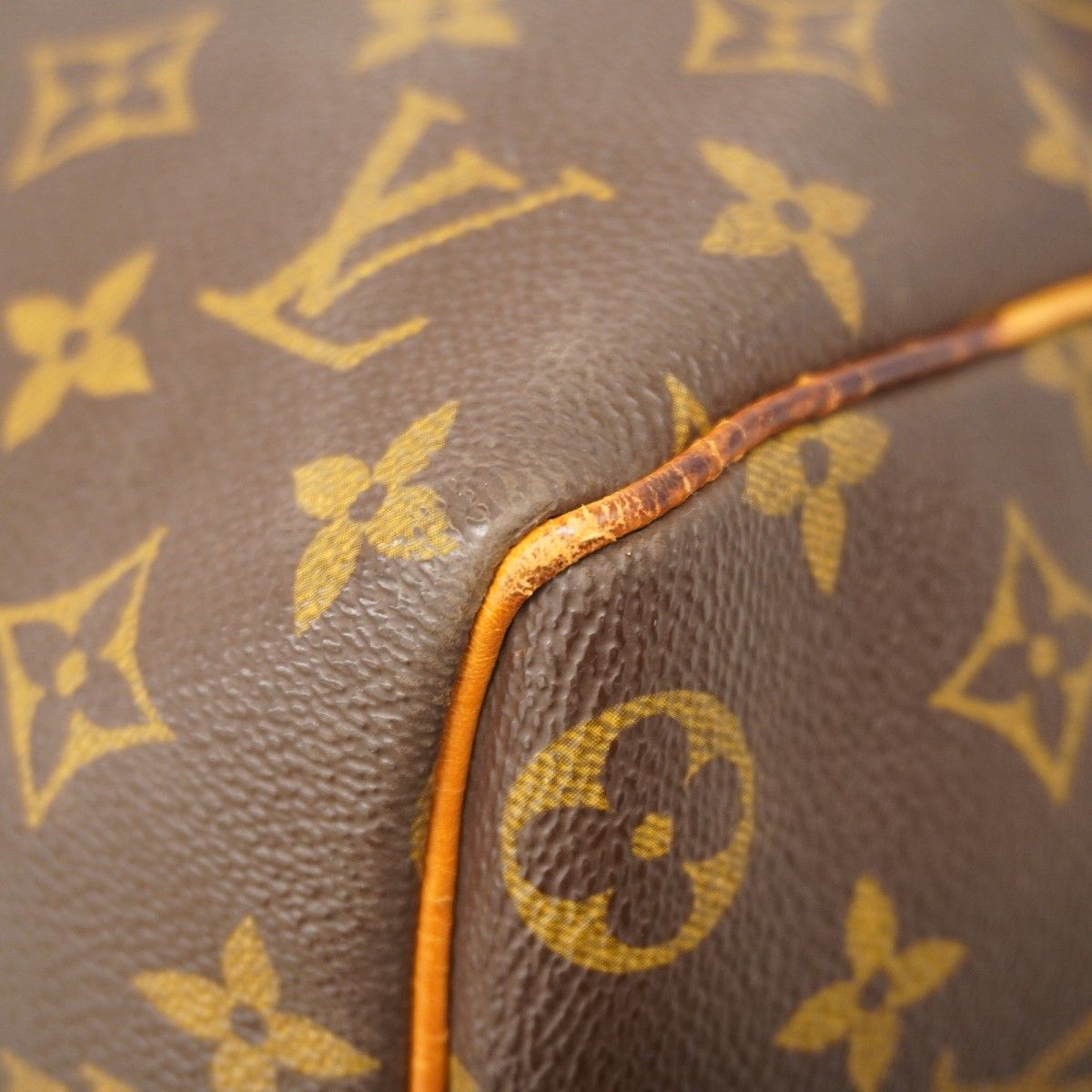 ボストンバッグ