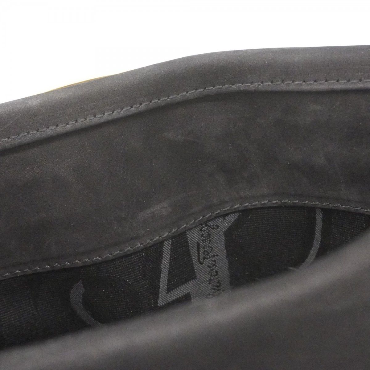 スウェード ブラック