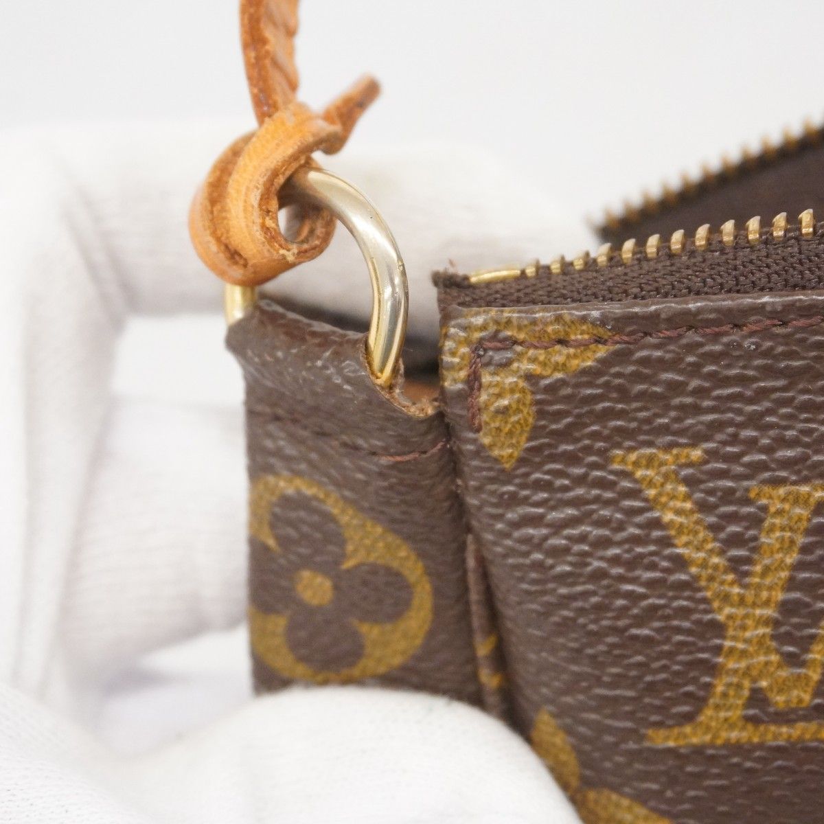 ポシェットアクセソワール M51980