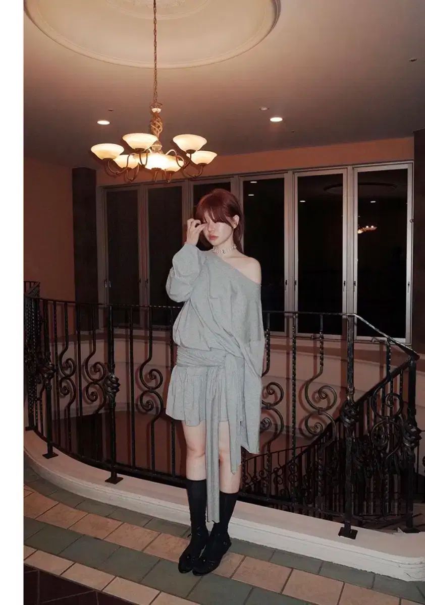 フレックル ルーズ ダメージ フリンジ Tシャツ ボー フリル スカート セット