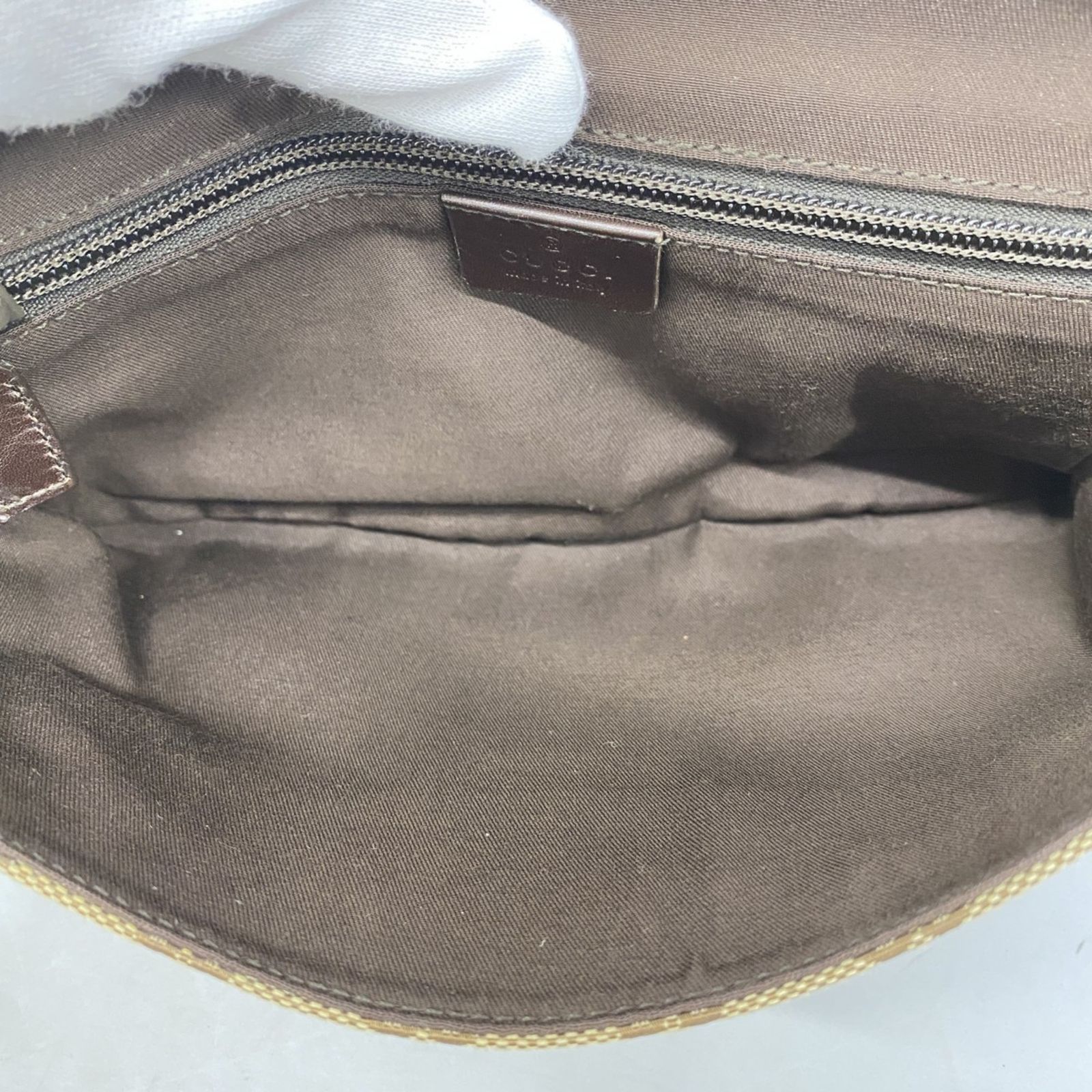 145851 キャンバス