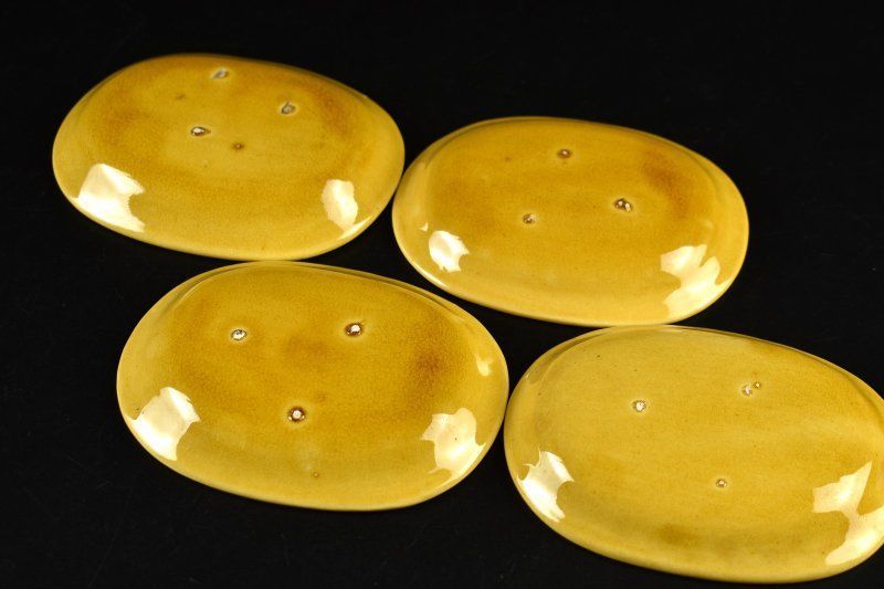 蔵A4352d 珉平焼 淡路焼 黄交趾 龍図 小判型皿 四客 民平