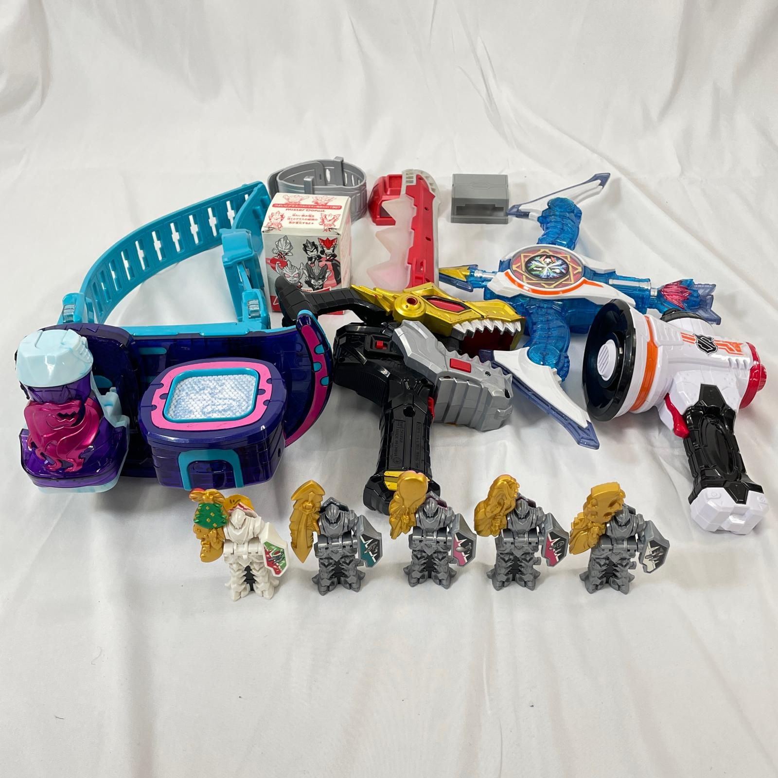 10点セット】仮面ライダーリバイス 変身ベルト リュウソウジャー DX 
