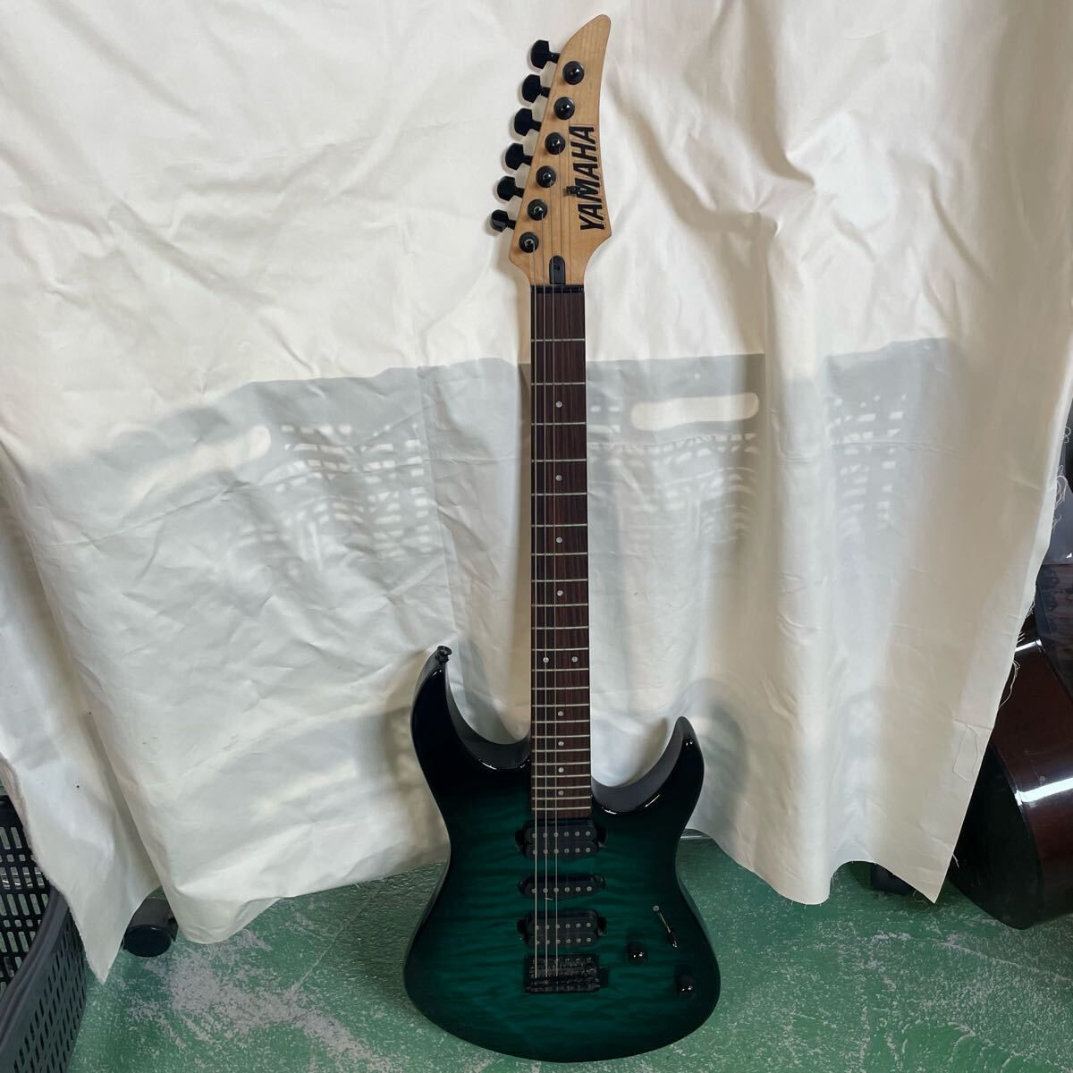 希少　Yamaha RGX221DH エレキギター 希少】YAMAHA RGX221DH エレキギター 現状品 グリーン系キルトトップ