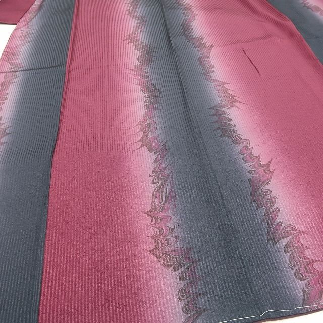 お洒落心を満たす墨流し 小紋