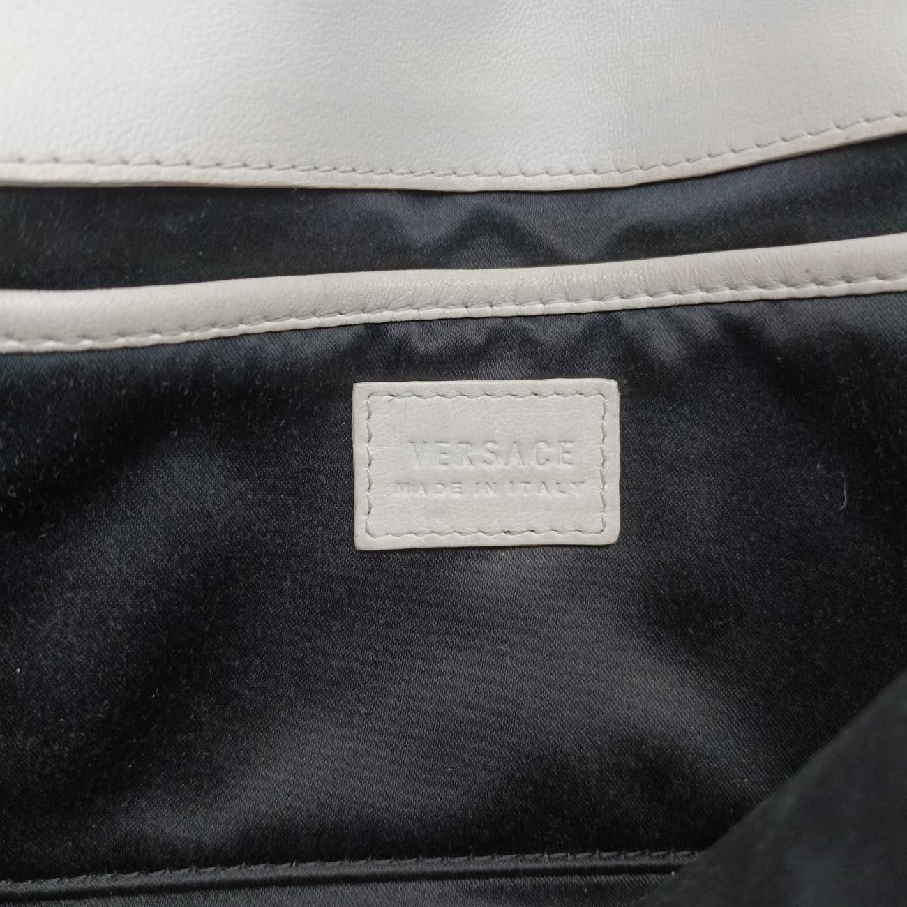 VERSACEスタッズクリスタルチェーン