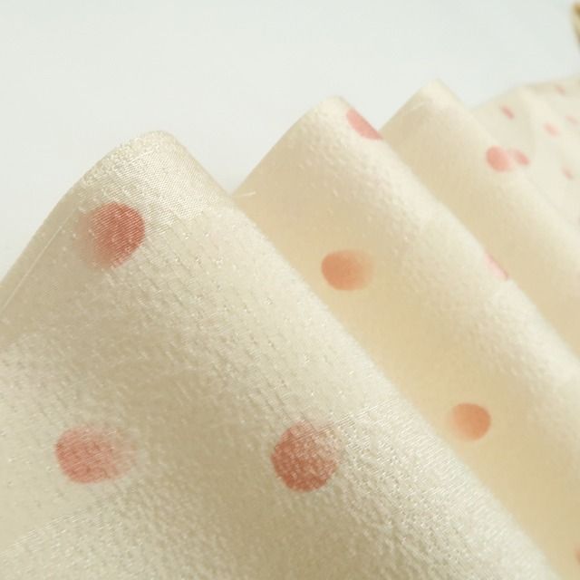 ❁tomihisa❁ やまと誂製 ゴールドラベル お洒落小紋に笑顔を添えれば貴女に芽生える素敵な予感 着物 正絹 仕付け糸付 小紋 6936