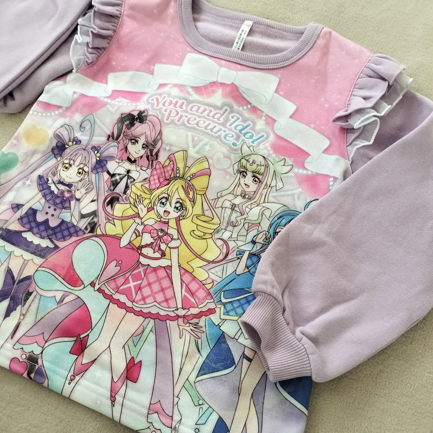 定価3630円　新品　キミとアイドルプリキュア　裏起毛　光るパジャマ 長袖 肌側 綿100% 【2785309】ラベンダー肩フリルA