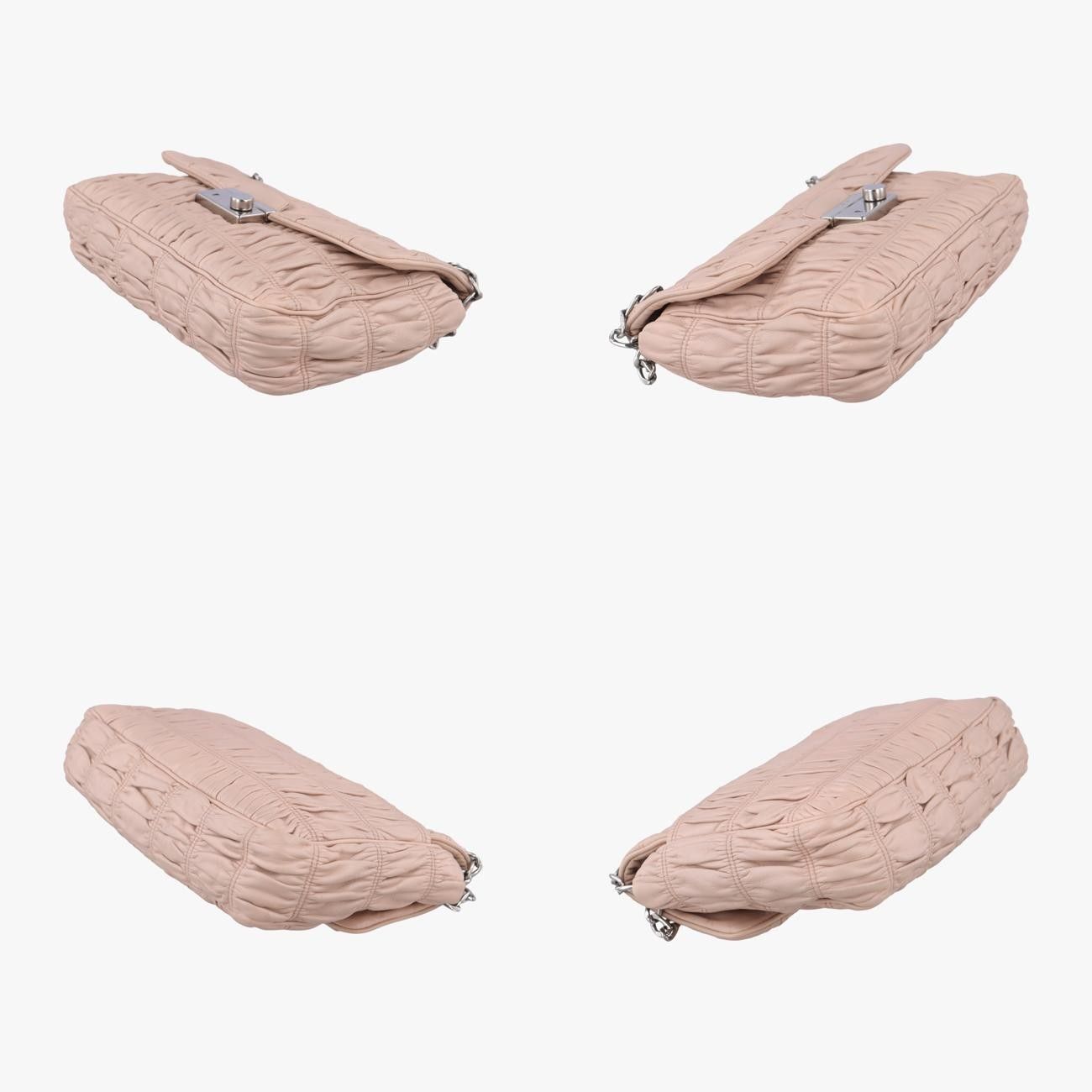 プラダPradaギャザーピンクナッパレザー BT09397|Q