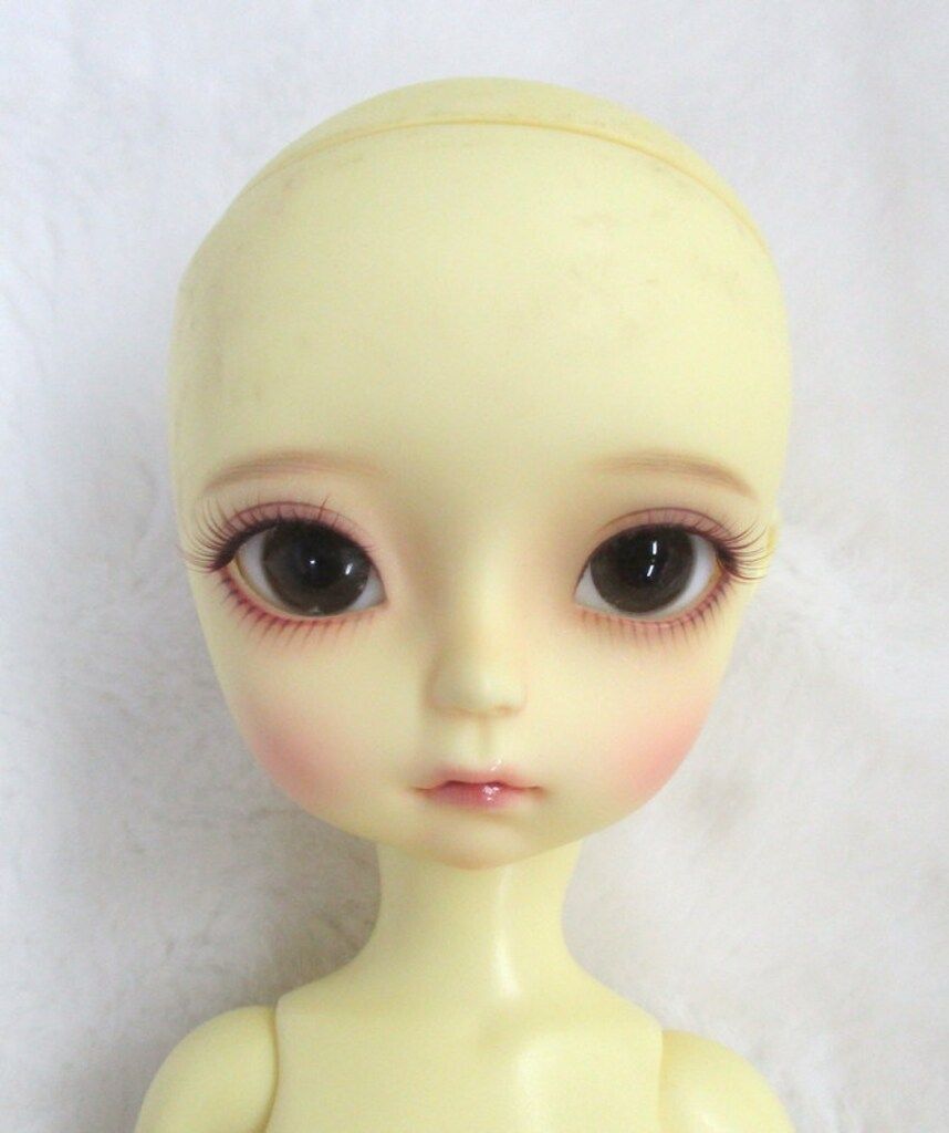 the SOOM imda3.0 Babette cream white skin