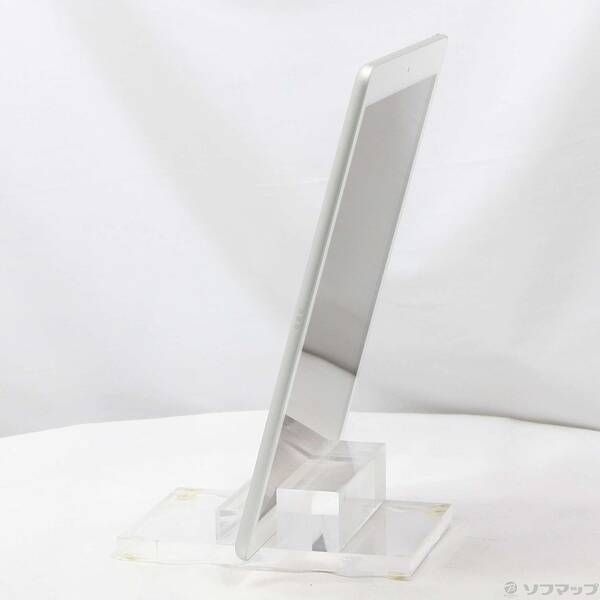 〔 品〕 iPad 第8世代 32GB シルバー MYLA2J A Wi-Fi 269