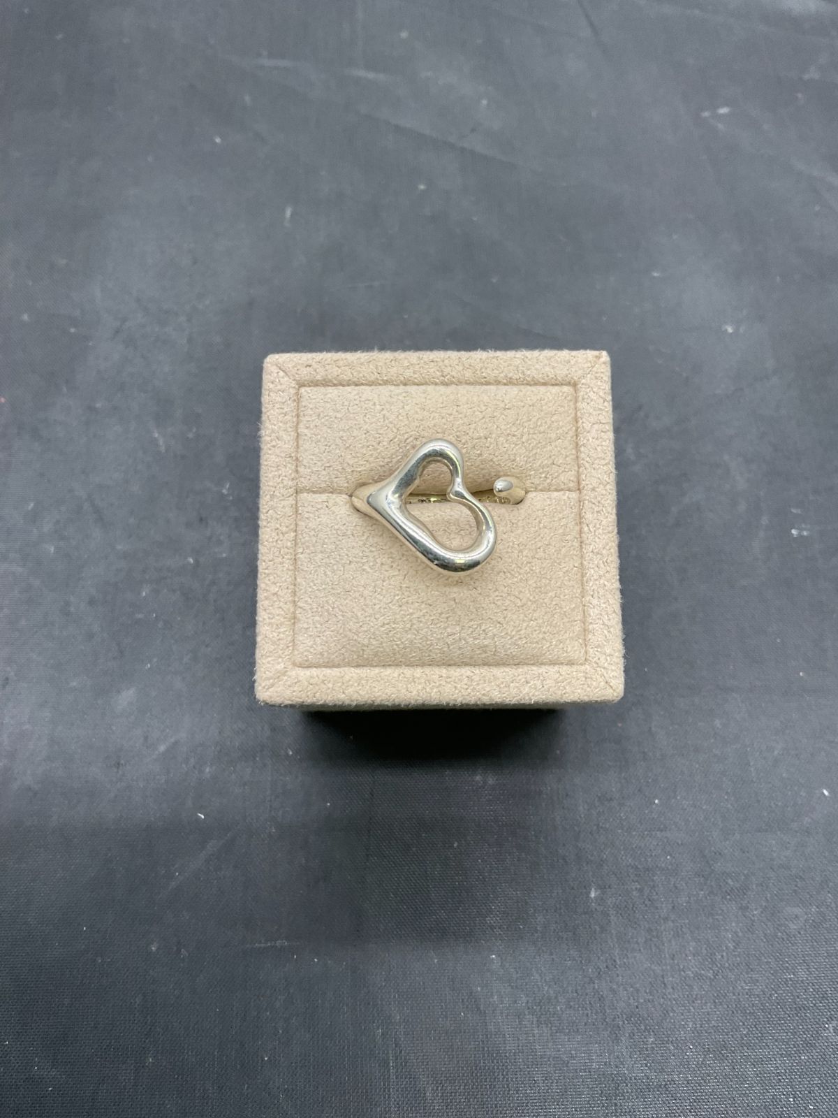 ティファニー SV オープンハートリング B25082946