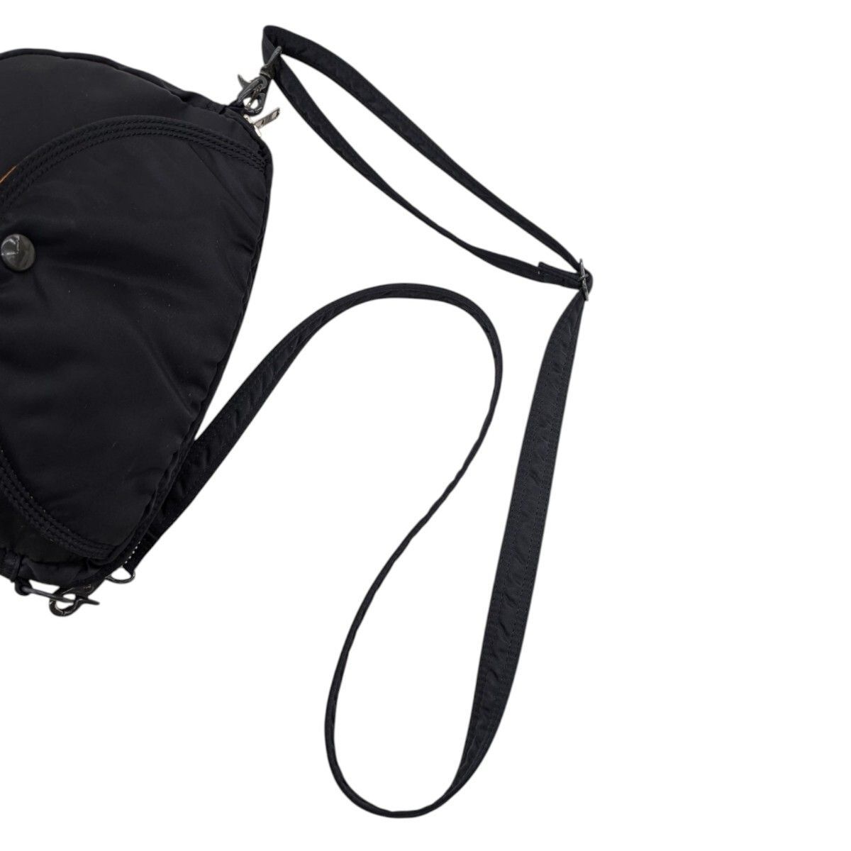 入手困難 PORTER タンカー ハーフムーン ショルダーバッグ ナイロン 黒 POTER ポーター TANKER タンカー ハーフムーン ショルダーバッグ