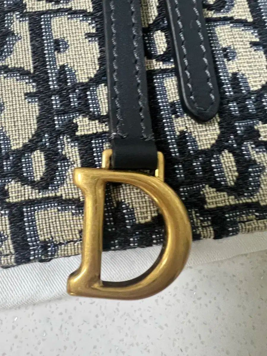 ディオール サドル バーティカル ポーチ ブルー ディオール オブリーク ジャカード