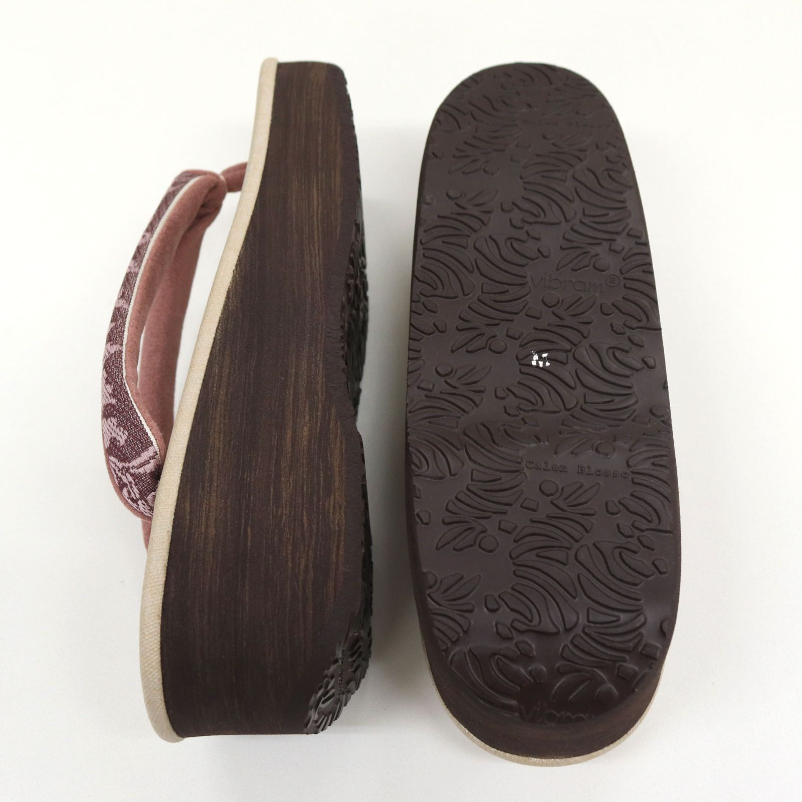 sa3408 菱屋カレンブロッソ 博多織 鼻緒使用 カフェ草履 白茶色 ビブラムソール Mサイズ