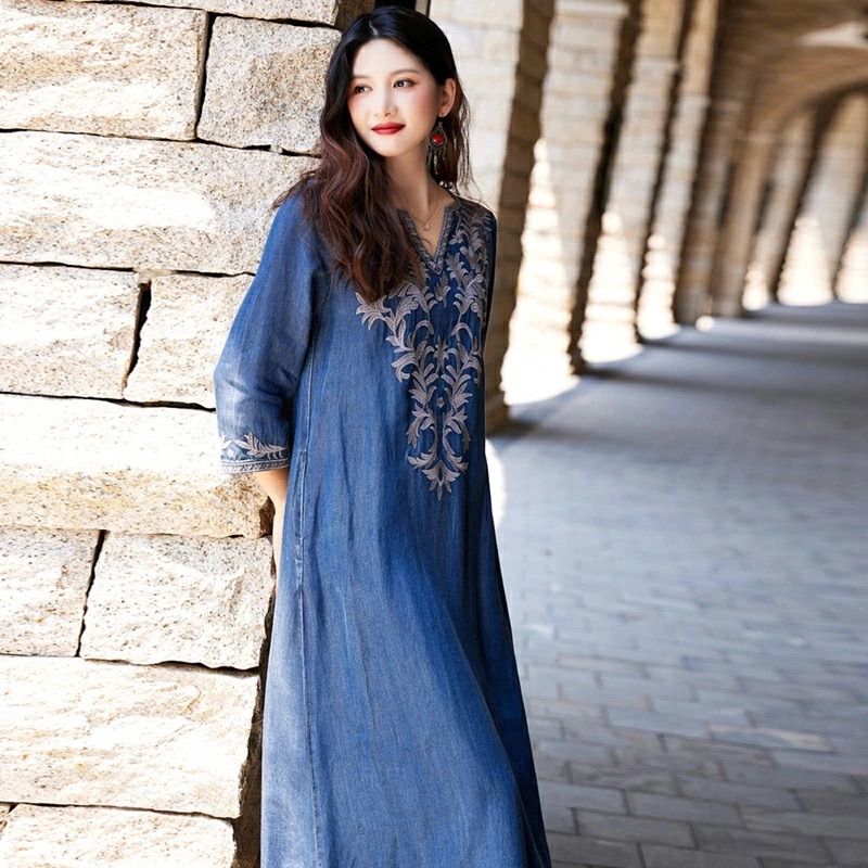 秋 レトロワンピース レディース ワンピース デニムワンピース 刺繍 エスニック レトロ ゆったり 体型カバー ミモレ丈 ロング 七分袖 着痩せ きれいめ 大人カジュアル おしゃれ ブルー 30代 40代 50代