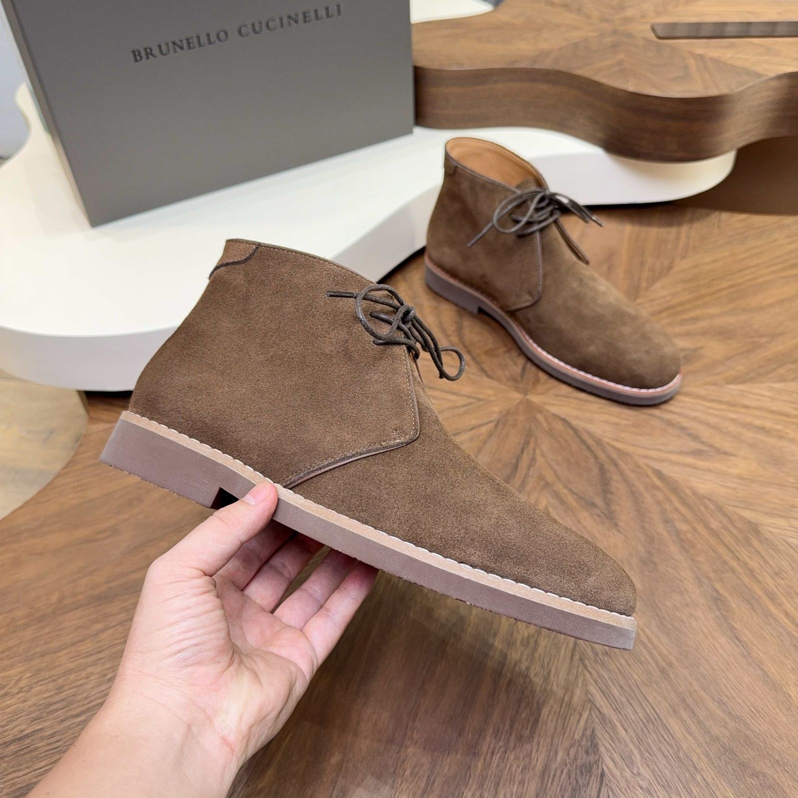 ブラウン25.0 27.0 cm ブルネロクチネリ メンズスエードデザートブーツ 本革スエード レースアップ カジュアルビジネス ラバーソール