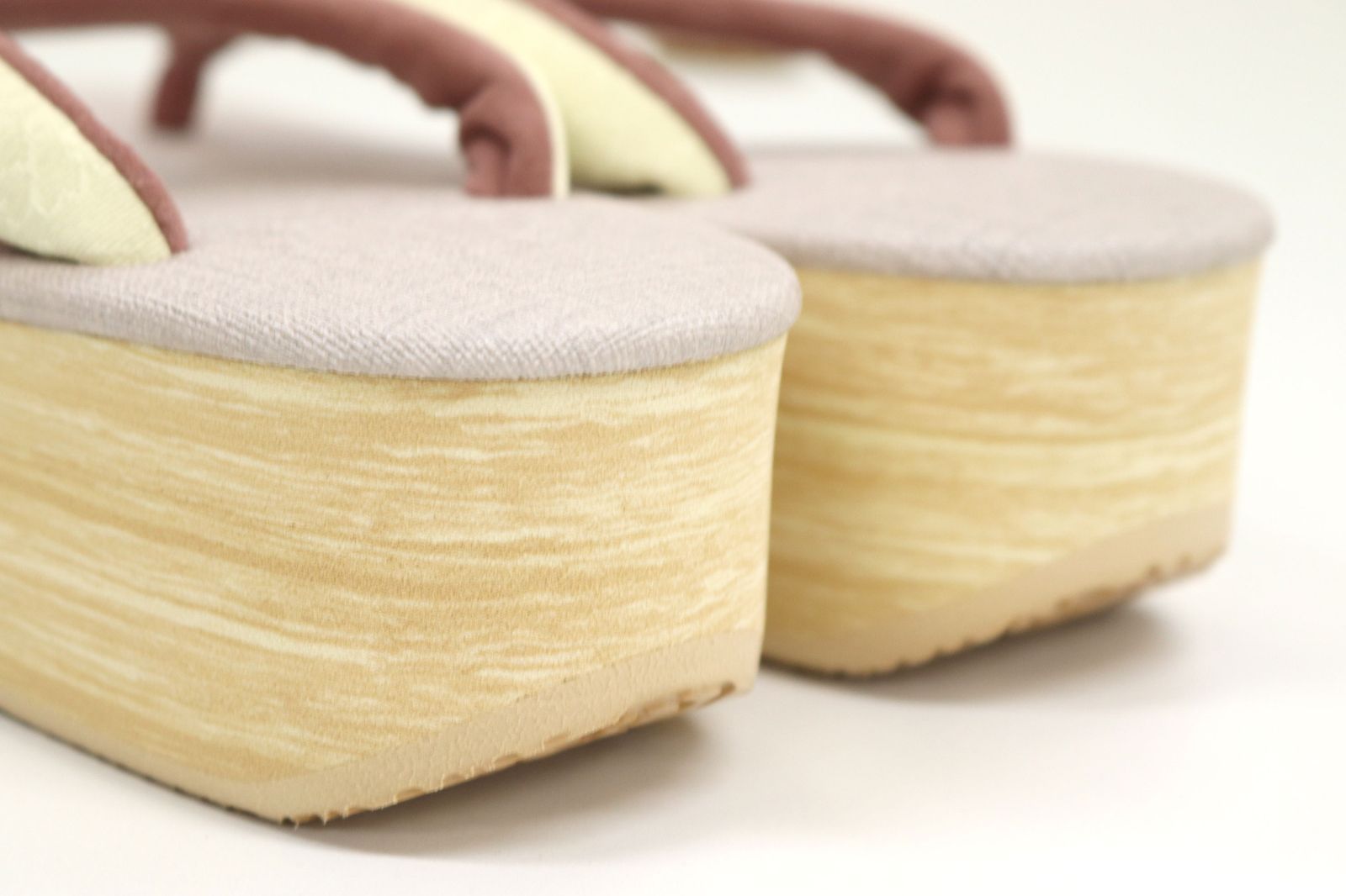 菱屋カレンブロッソ 博多織