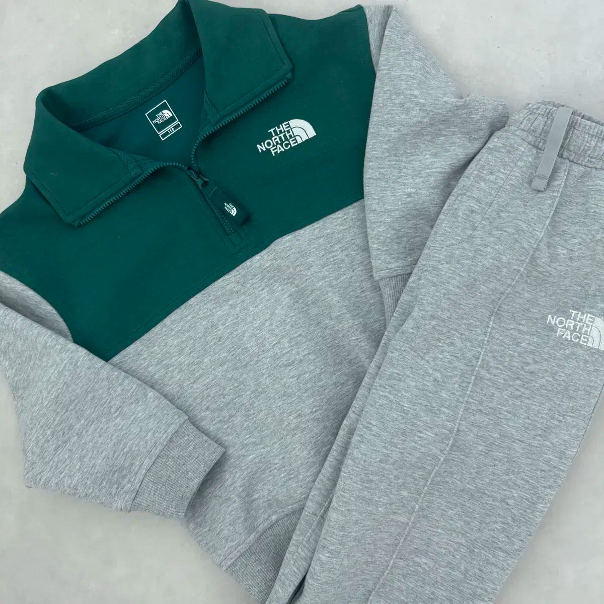  THE NORTH FACE ザノースフェイス キッズスクールデイ ハーフジップアップ 上下セット 110 アンダーシャツ 下着 肌着