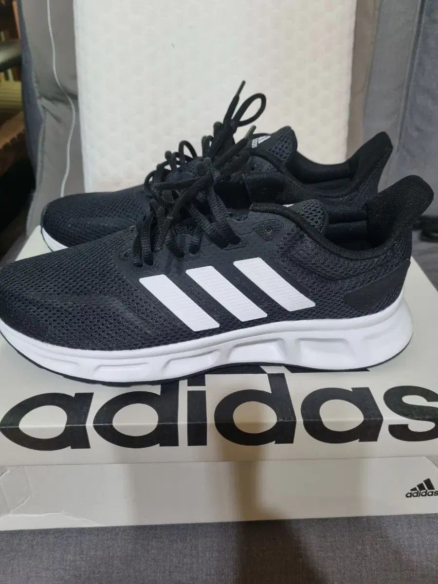 アディダス ランニングシューズ GY6348 OLIVEOS_COM_TR