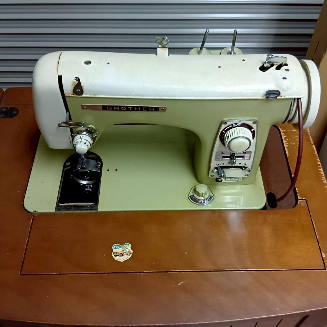 Brother製 足踏みミシン