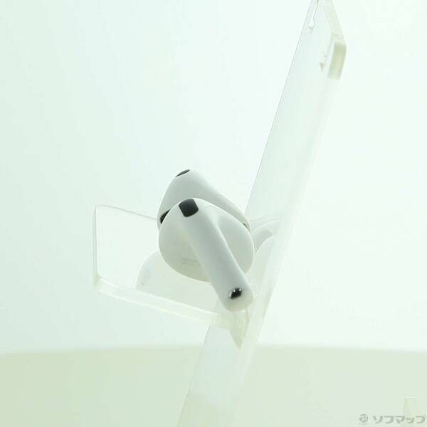 〔 品〕 AirPods 4 アクティブノイズキャンセリング搭載 MXP93J A 262