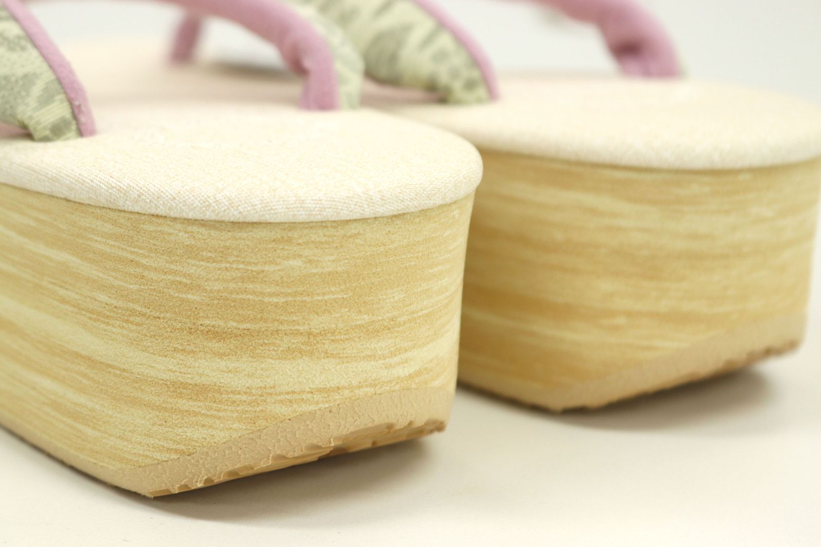 鼻緒使用 カフェ草履