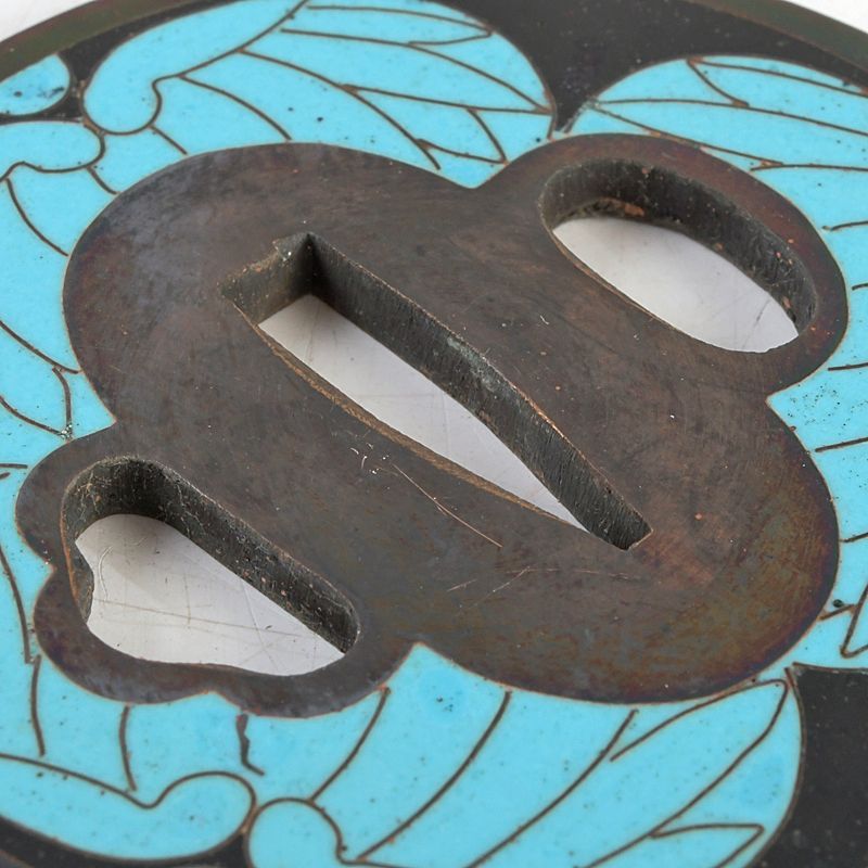 武具　刀装具　銅製　七宝三つ葉葵文　鍔　一對　桐箱付　V　4167 武具 刀装具 銅製 七宝三つ葉葵文 鍔 一對 桐箱付 V S52 - メルカリ