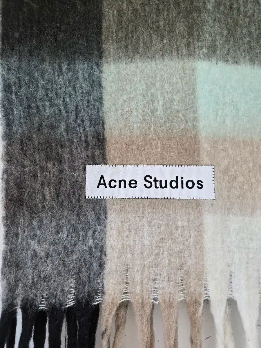 Acne Studios アクネストゥディオズ チェック マフラー