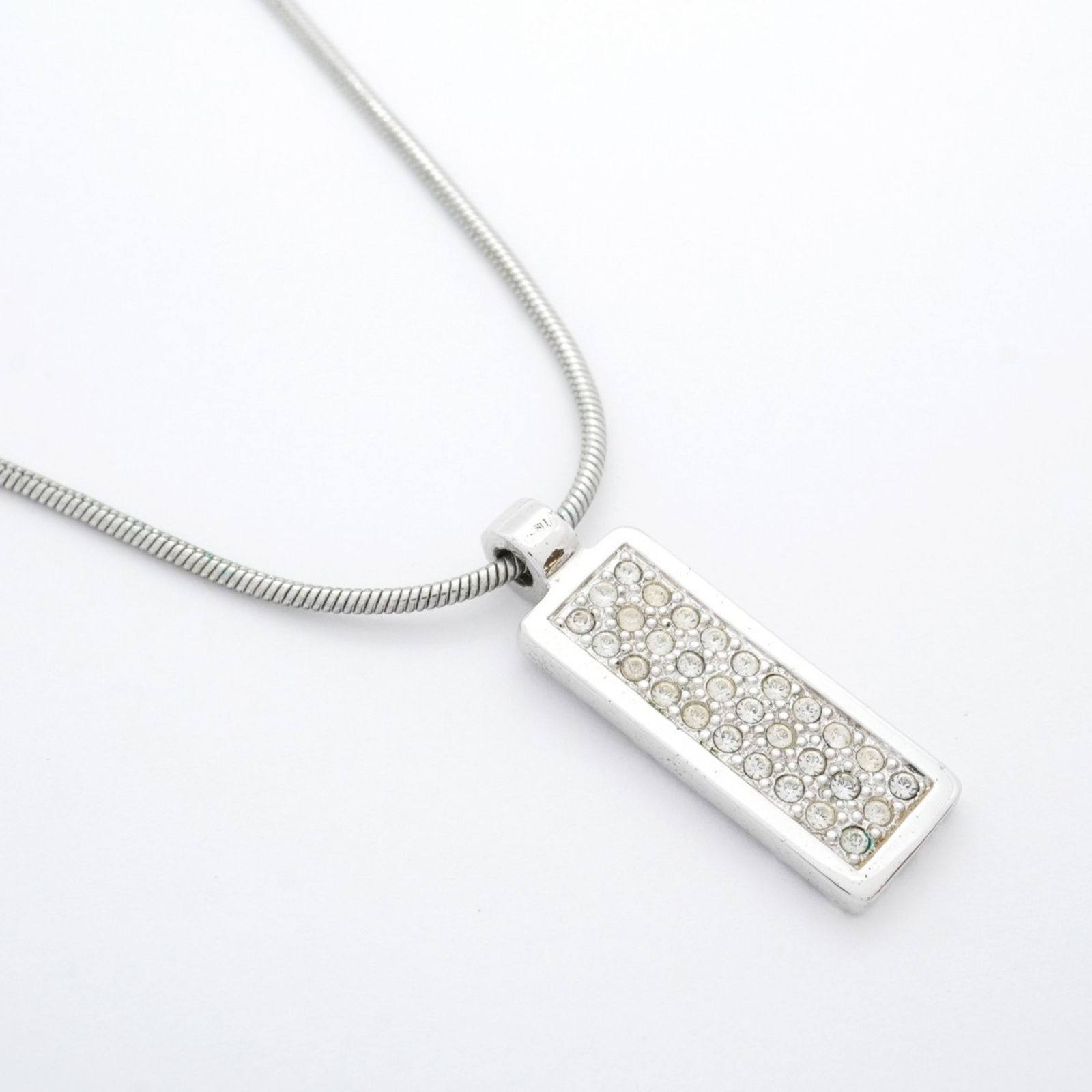 クリスチャン・ディオール(Christian Dior) クリスチャンディオール ネックレス ディオール プレート メタル ラインストーン  シルバーレディース ディオール　プレートネックレス　ラインストーン