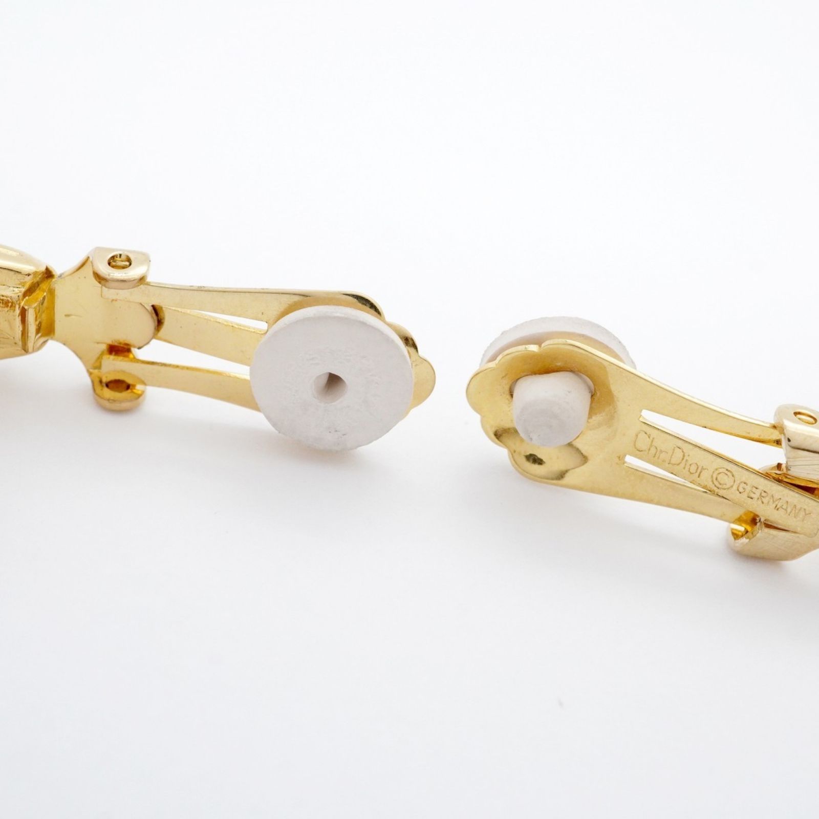 ホワイトレディース