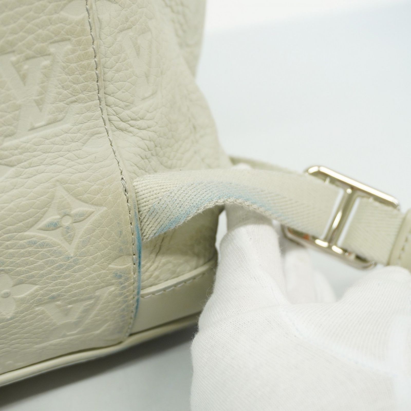 興奮した ルイ ヴィトン Louis Vuitton ルイ ヴィトン リュック デイパック モノグラム トリヨン クリストファーPM M23146 ミネラルグレーメンズ P1575363