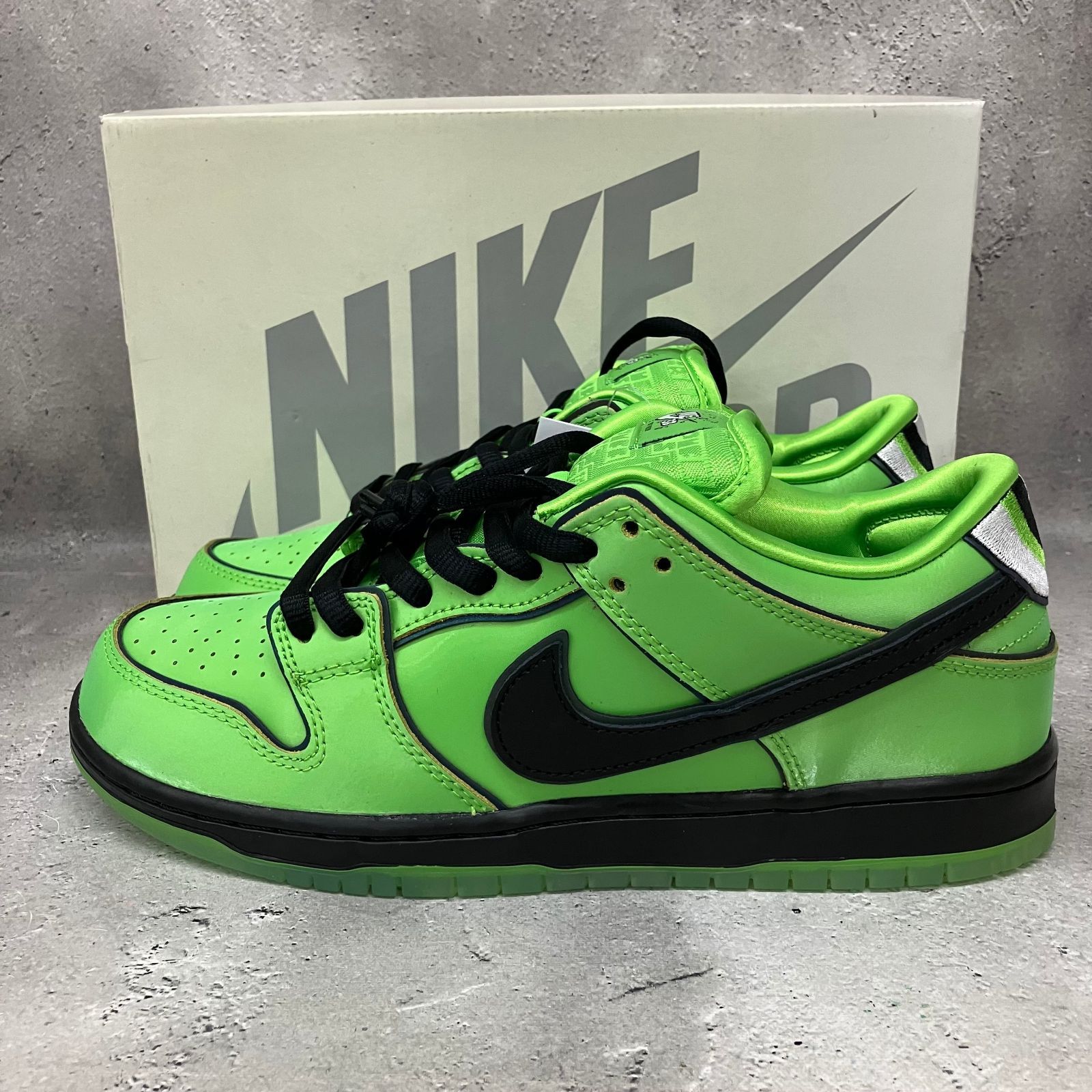 ナイキSB DUNK LOW パワーパフガールズ バターカップ The Powerpuff