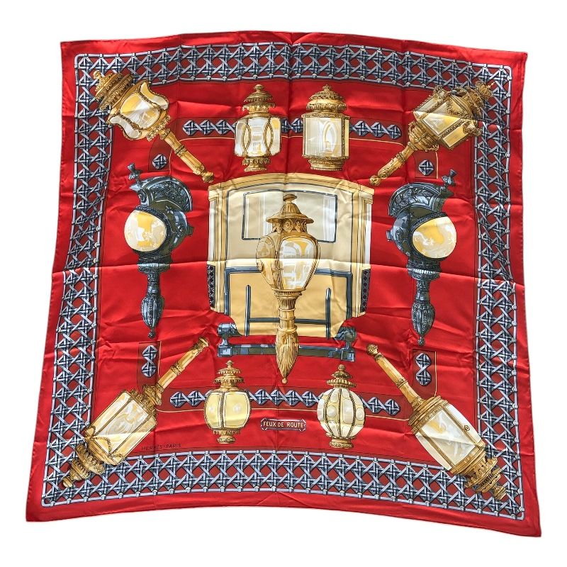 エルメス HERMES カレ90 FEUX DE ROUTE レッド シルク ユニセックス スカーフ