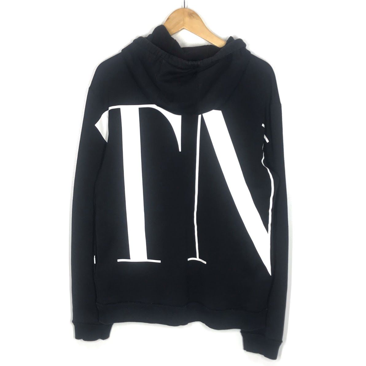 倉吉店 Valentino ヴァレンチノ パーカー VLTNビッグプリント ジップパーカー SV3MF12L592 ブラック サイズ L 108