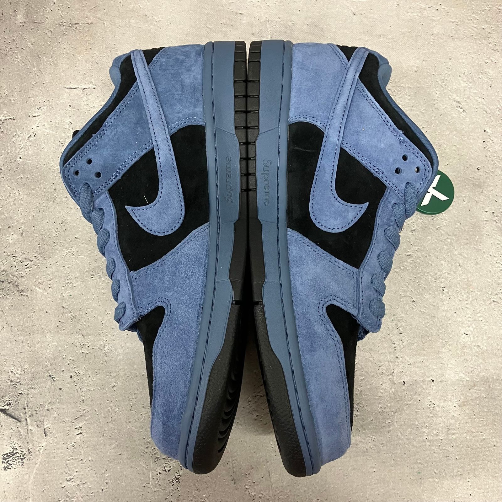 Supreme × Nike SB Dunk Low 