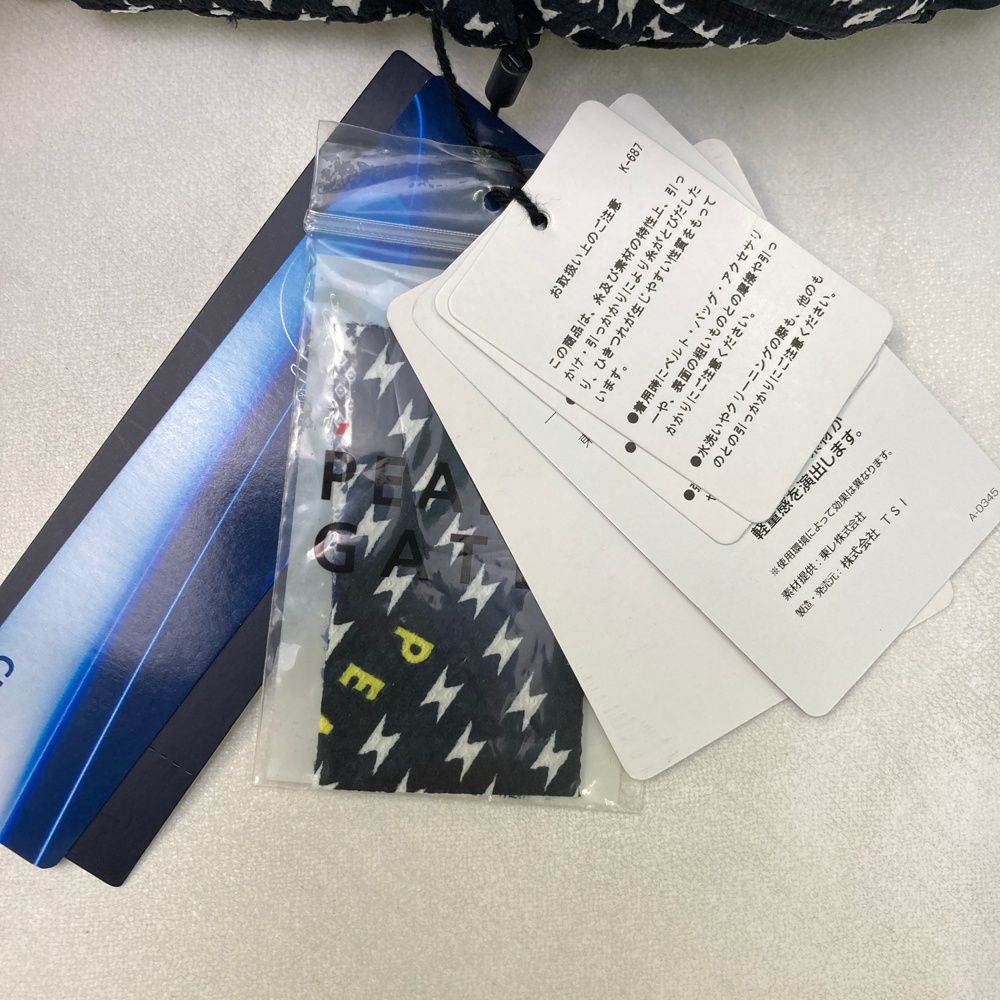 240101543769 ゴルフウェア